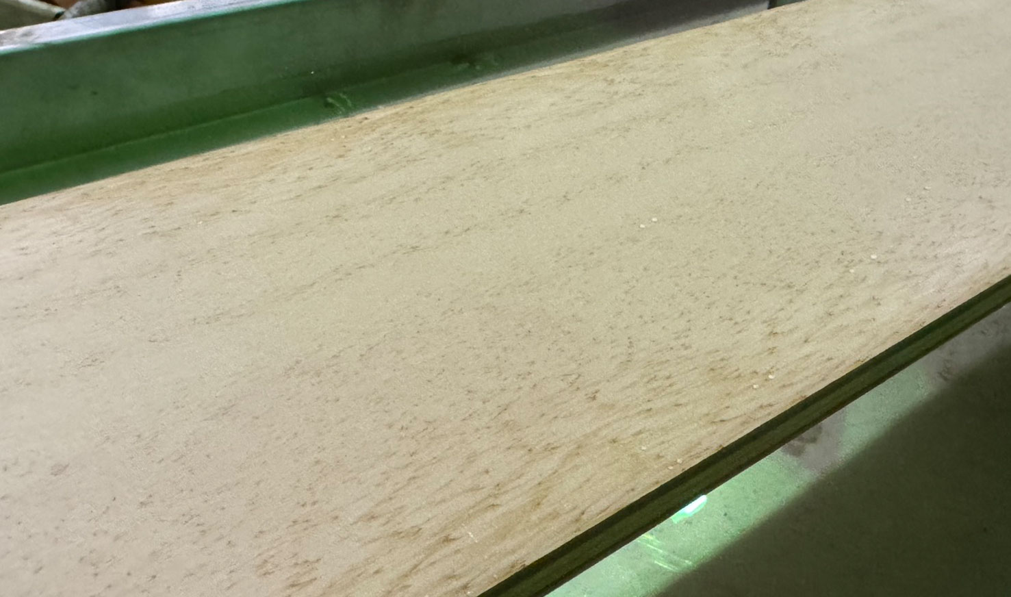 Wood plastic composite machine co-extruding durable WPC profiles